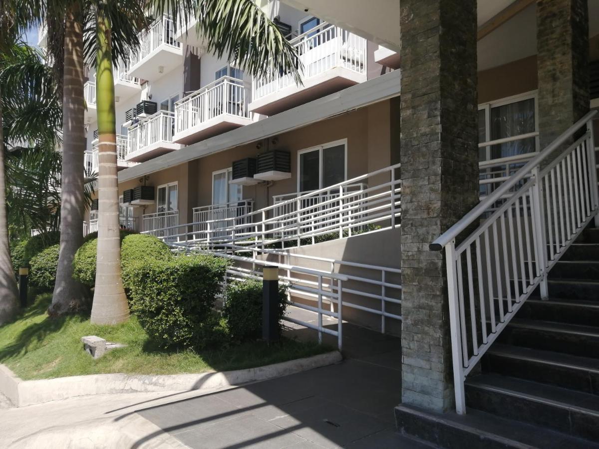 Condo Azur Suites A326 Amani Resorts Residences , 5 Minutes Airport, Netflix, Stylish, Cozy With Luxurious Swimming Pool Lapu-Lapu City Exteriör bild