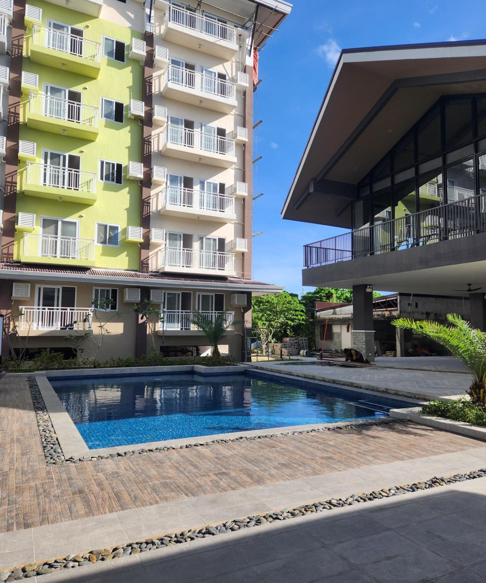 Condo Azur Suites A326 Amani Resorts Residences , 5 Minutes Airport, Netflix, Stylish, Cozy With Luxurious Swimming Pool Lapu-Lapu City Exteriör bild