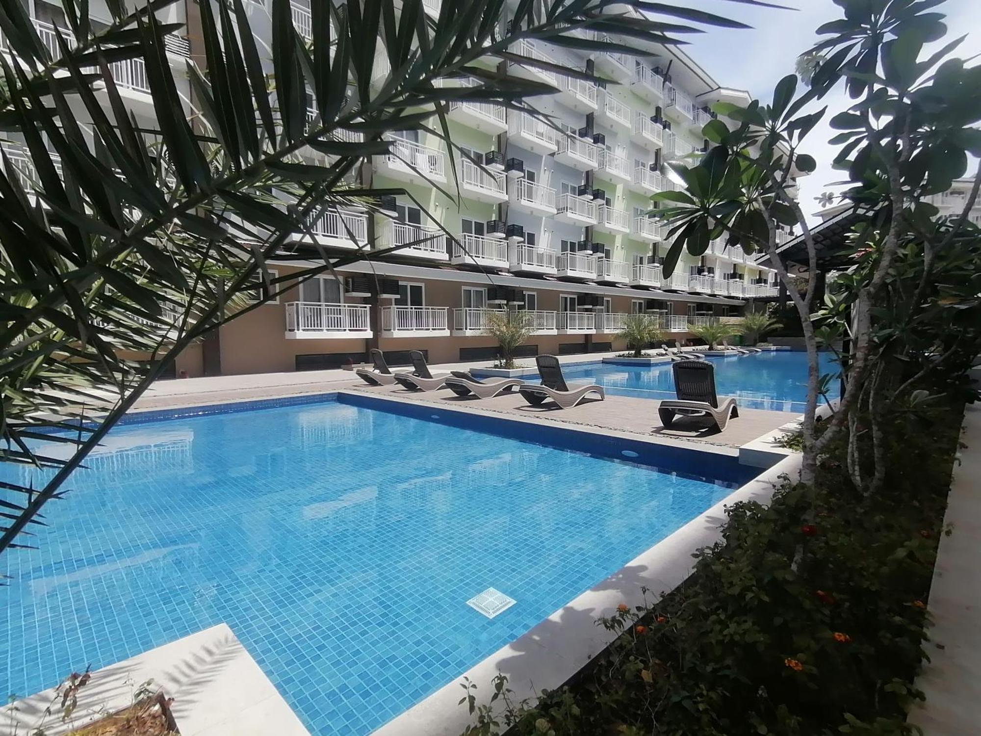 Condo Azur Suites A326 Amani Resorts Residences , 5 Minutes Airport, Netflix, Stylish, Cozy With Luxurious Swimming Pool Lapu-Lapu City Exteriör bild